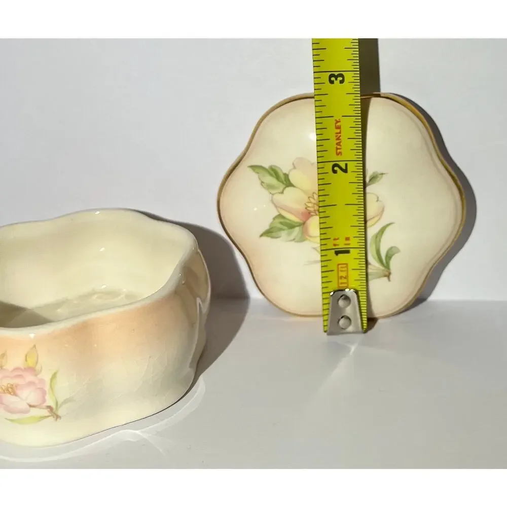 Vintage Retro Porcelain Flower Trinket Box PALISSY Royal Worcester w lid England